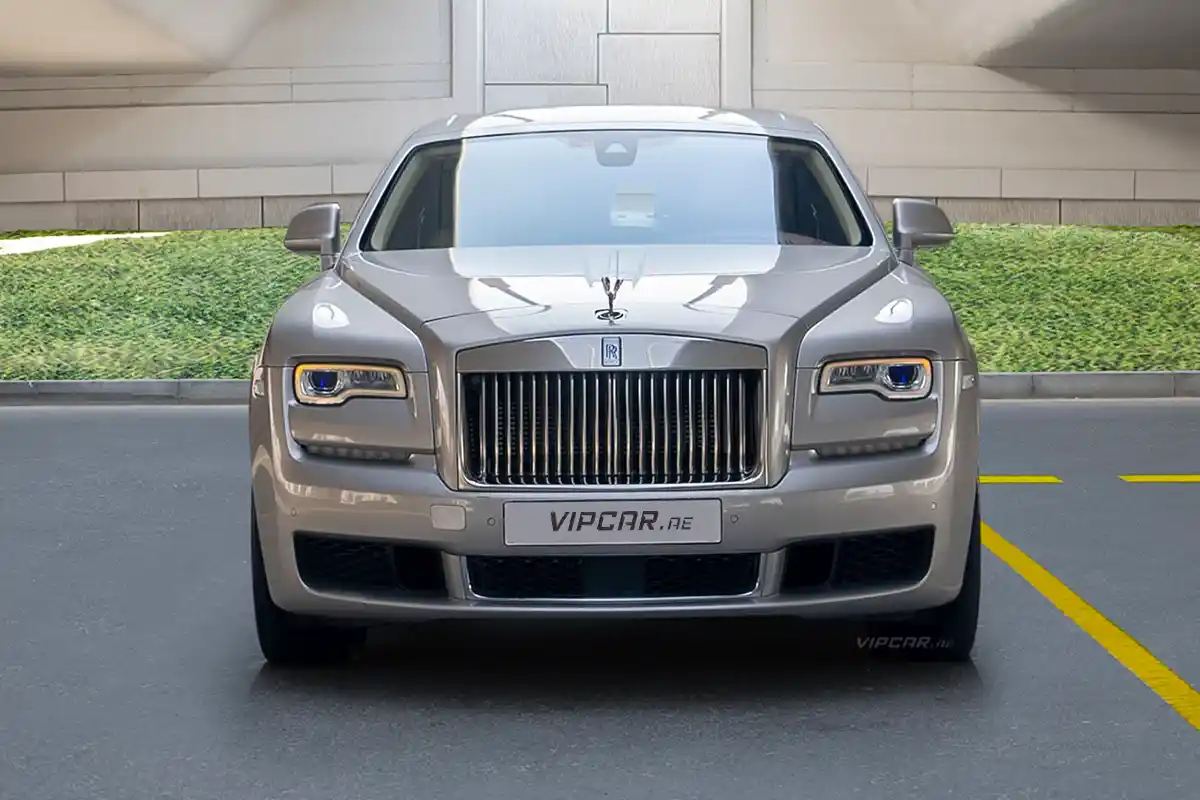 Rolls ROyce Ghost Front Side View