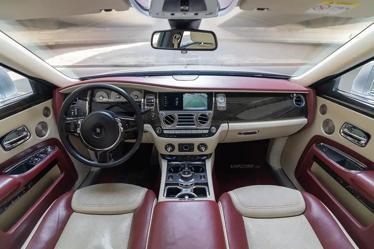 Rolls ROyce Ghost Interior Front Seats