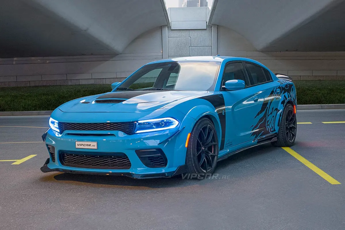 Dodge-Charger-SRT-Blue-Front-Side
