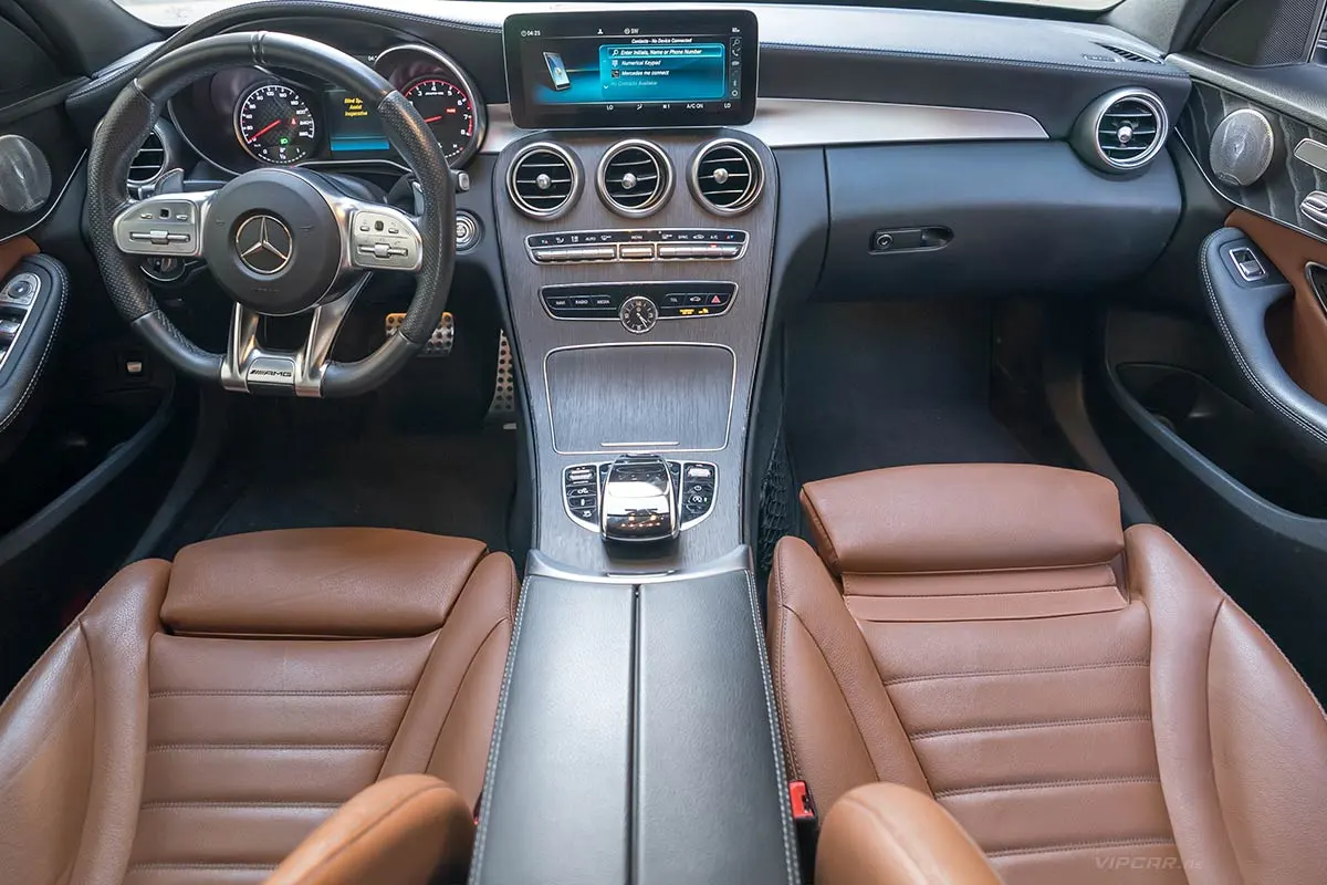 Mercedes-Benz-C63-White-Interior