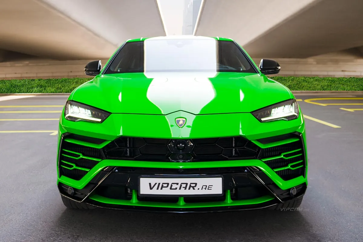 Lamborghini-Urus-Green-Front