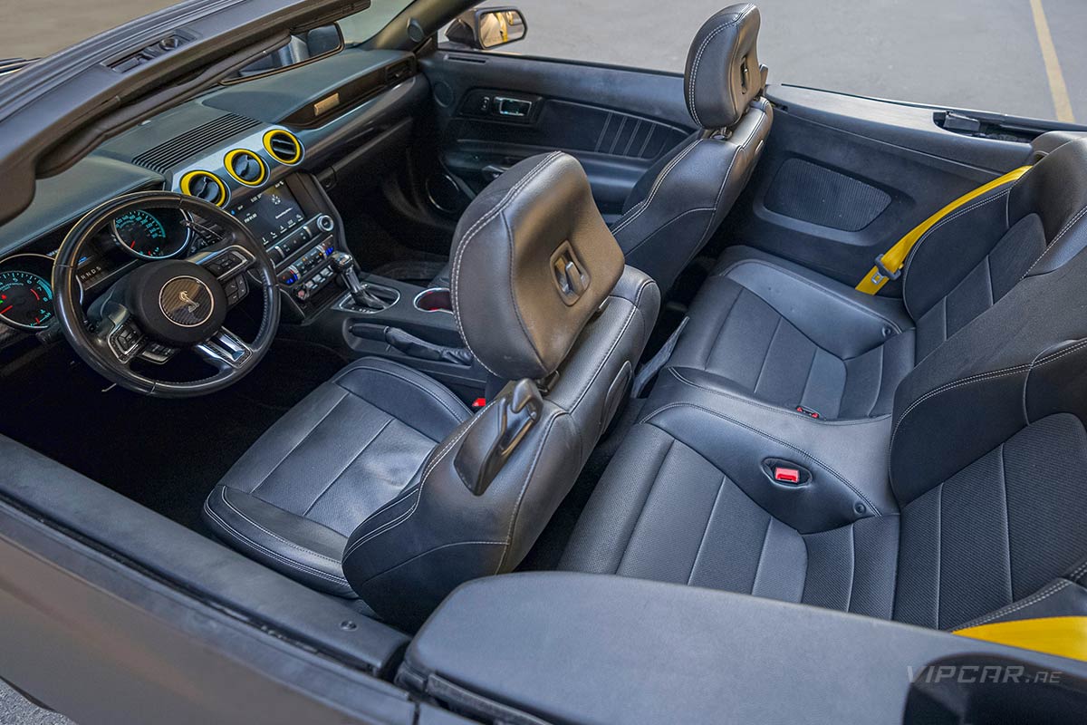 Ford-Mustang-Black-Yellow-Interior