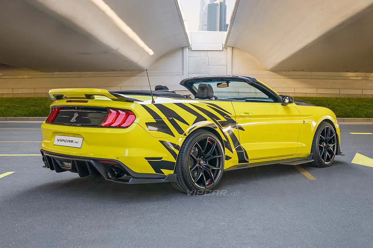 Ford-Mustang-Yellow-Back-Side