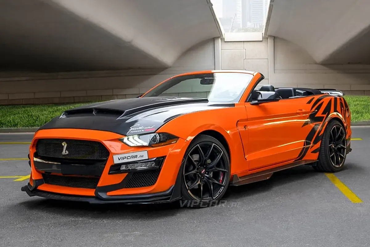 Ford-Mustang-Orange-Front-Side