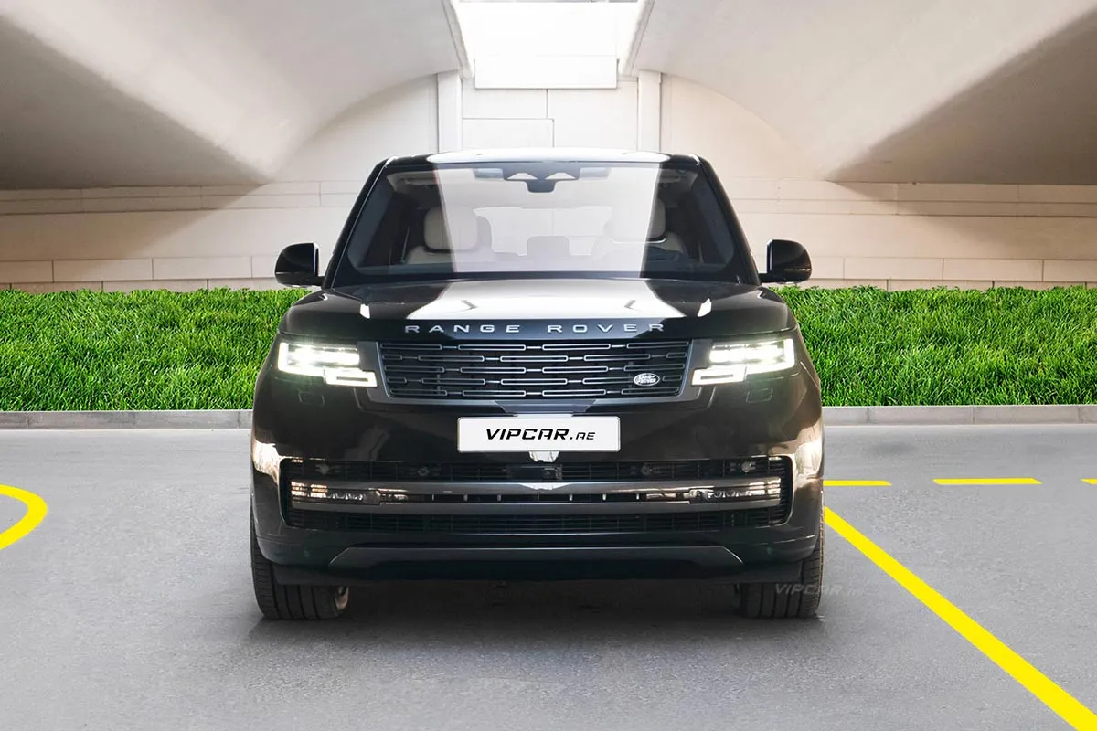 Range Rover Vogue Black Front Side Available for Rent