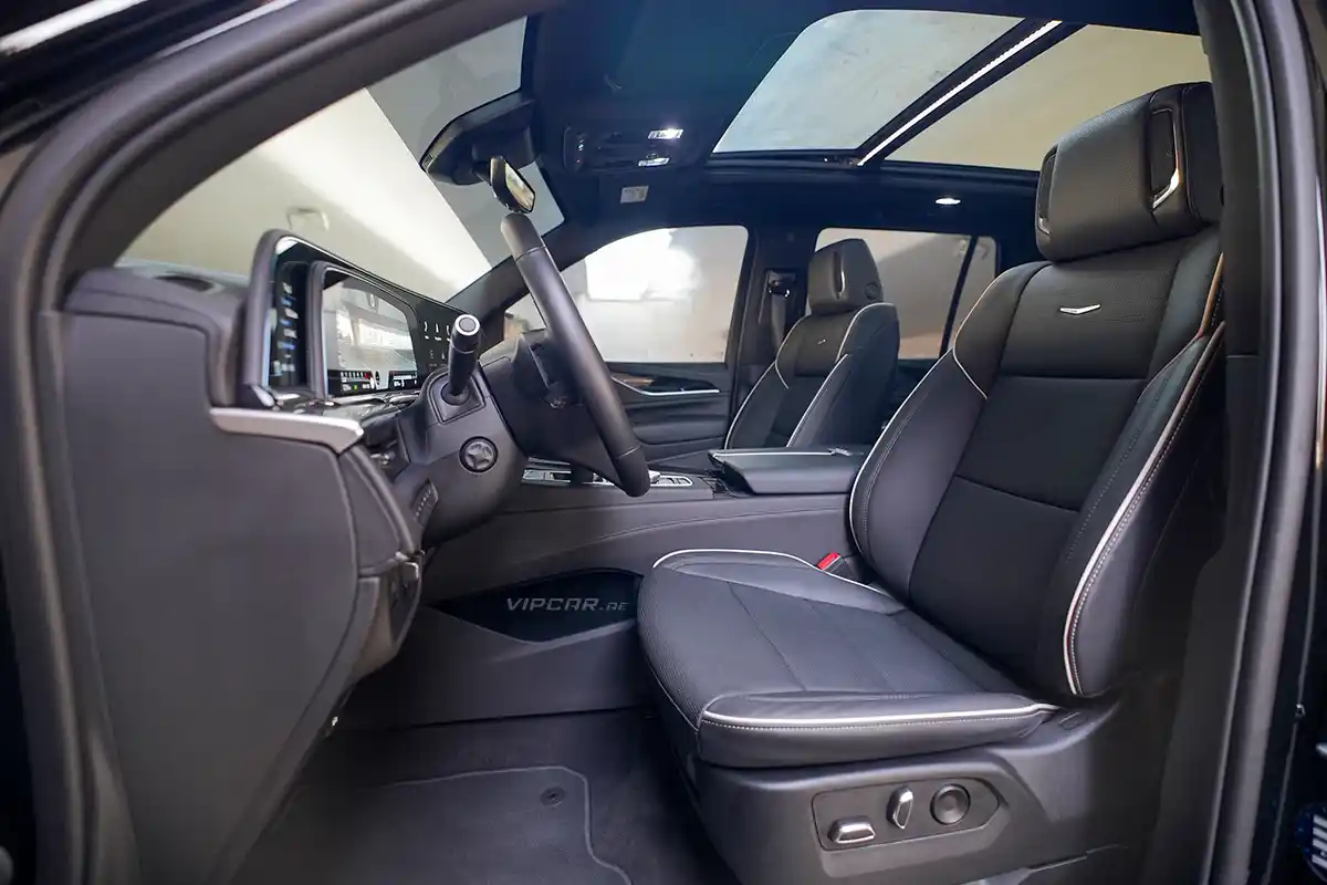 Cadillac Escalade 2023 Interior Front Seats