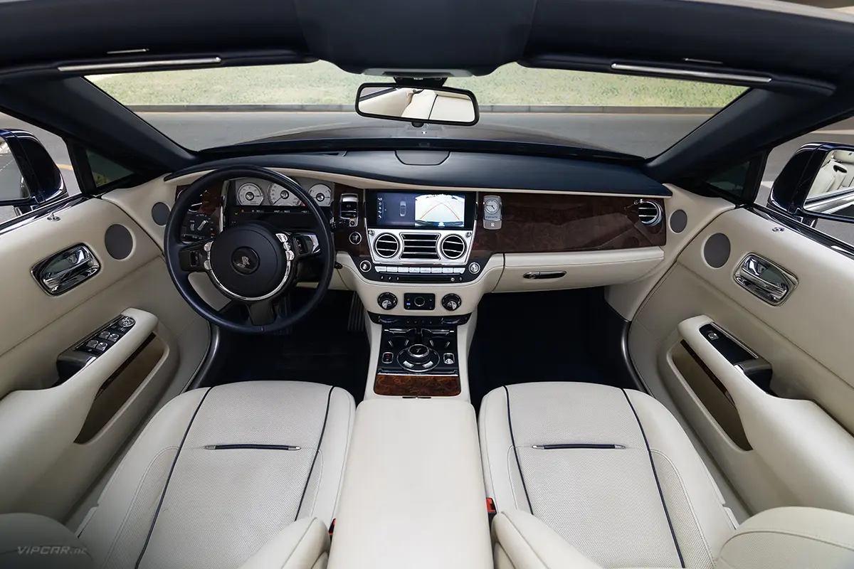 Rolls Royce Dawn Interior