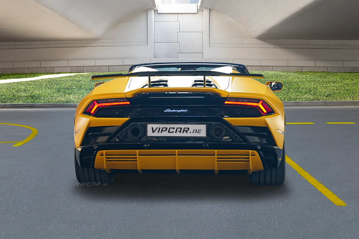 Lamborghini Huracan Evo Spyder Back View