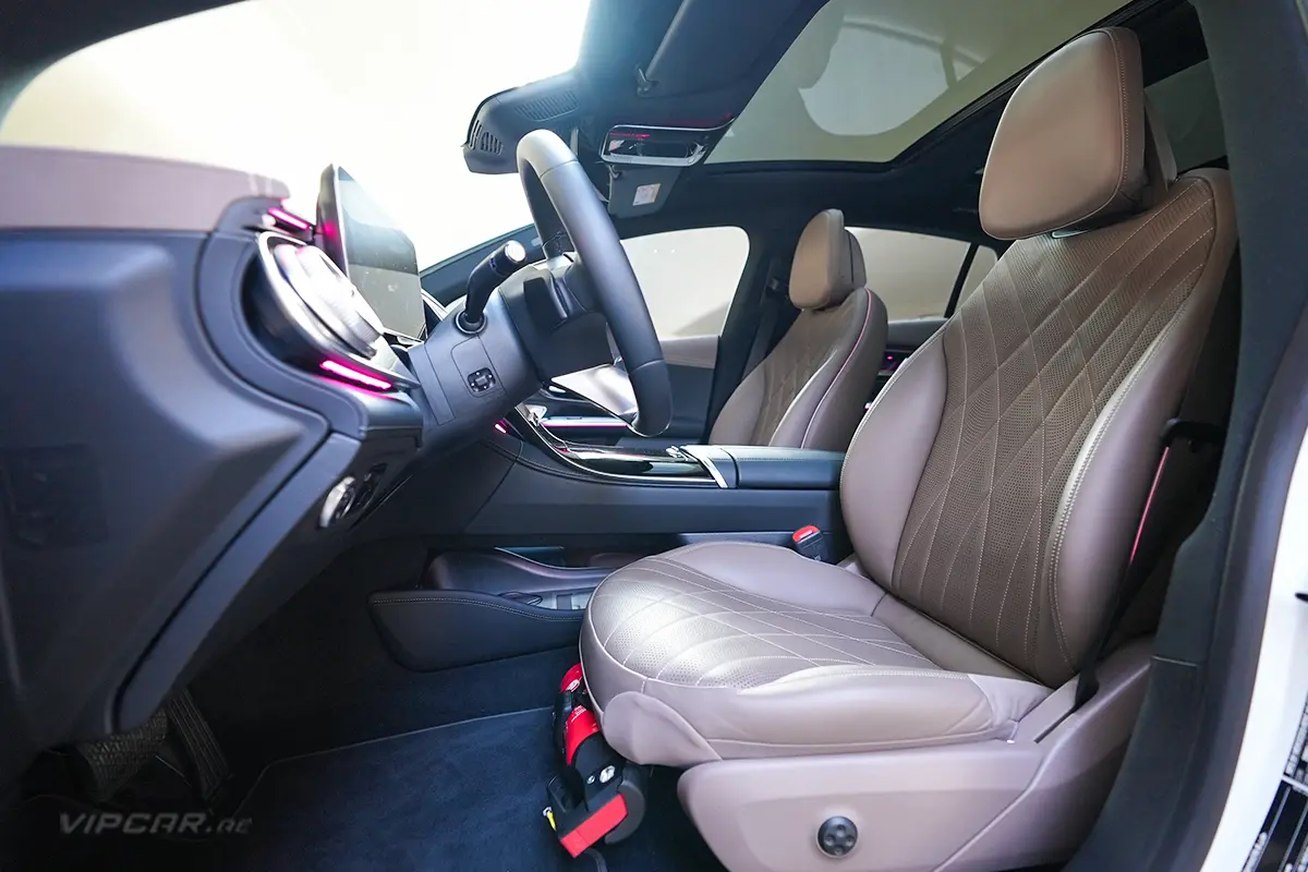 Mercedes-Benz EQE 350 Interior Front Seat